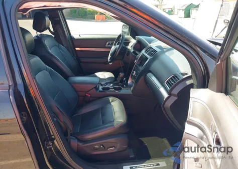 2017 Ford Explorer Sport z USA, uszkodzony, nr VIN 1FM5K8GT9HGC85696